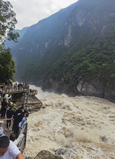 虎跳峡3.jpg 虎跳峡3.jpg